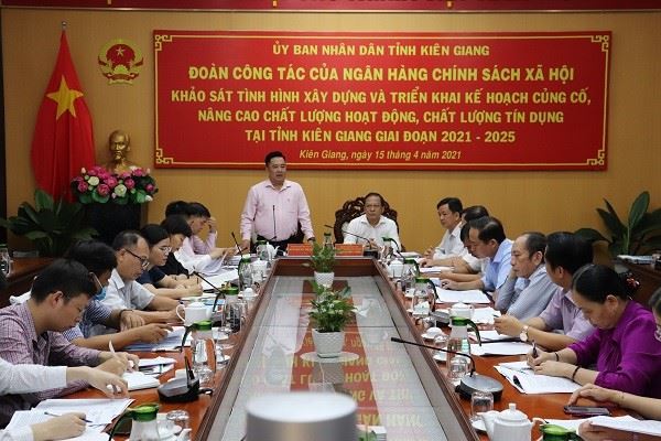 Kiên giang tiếp đoàn khảo sát NHCSXH và Trung ương Hội đoàn thể