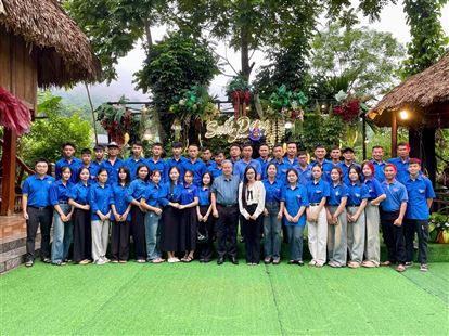 TẬP HUẤN NÂNG CAO NĂNG LỰC CHO CÁN BỘ ĐOÀN CƠ SỞ – KẾT HỢP LÝ THUYẾT VÀ THỰC TIỄN 