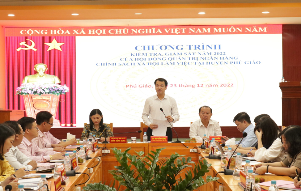 Đoàn kiểm tra, giám sát hoạt động của Ngân hàng Chính sách xã hội tại tỉnh Bình Dương