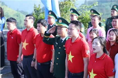 Tôi yêu Tổ quốc tôi bồi đắp lòng yêu nước, chăm lo cho người dân vùng biên
