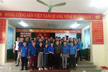 Hội nghị tập huấn cán bộ Đoàn tham gia công tác giảm nghèo năm 2022 tại huyện Lang Chánh tỉnh  Thanh Hóa.