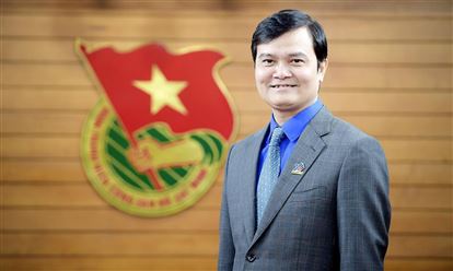 Anh Bùi Quang Huy đắc cử Ủy viên Trung ương Đảng khóa XIV