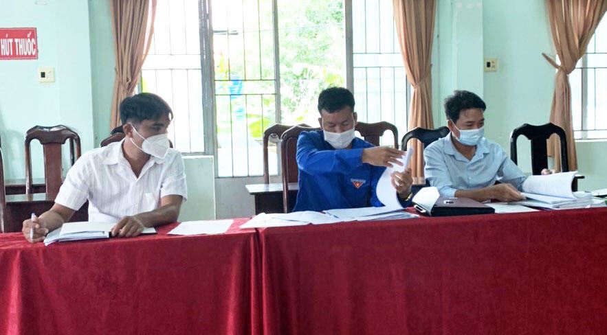 NINH HÒA: TỔ CHỨC KIỂM TRA, GIÁM SÁT HOẠT ĐỘNG NHẬN ỦY THÁC CHO VAY VỐN NGÂN HÀNG CHÍNH SÁCH XÃ HỘI NĂM 2021