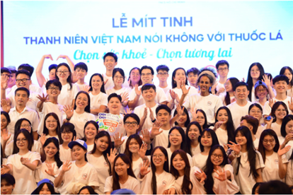 Hơn 800 ĐVTN tham gia mít tinh hưởng ứng xây dựng môi trường không khói thuốc lá