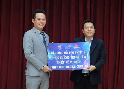 Hai doanh nghiệp hỗ trợ 2,6 tỉ đồng cho đào tạo về thiết kế vi mạch