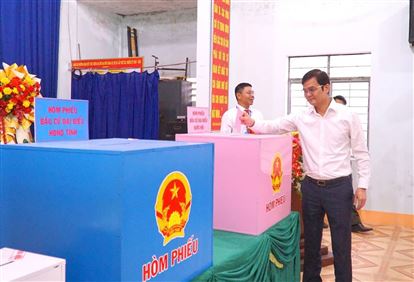 Ban Bí thư Trung ương Đoàn bỏ phiếu, gửi kỳ vọng vào đại biểu Quốc hội, HĐND các cấp