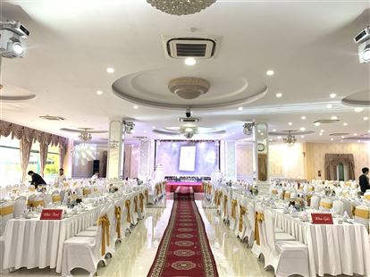 Tiệc cưới