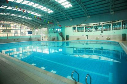 BỂ BƠI KHĂN QUÀNG ĐỎ KHAI TRƯƠNG MÙA BƠI 2026