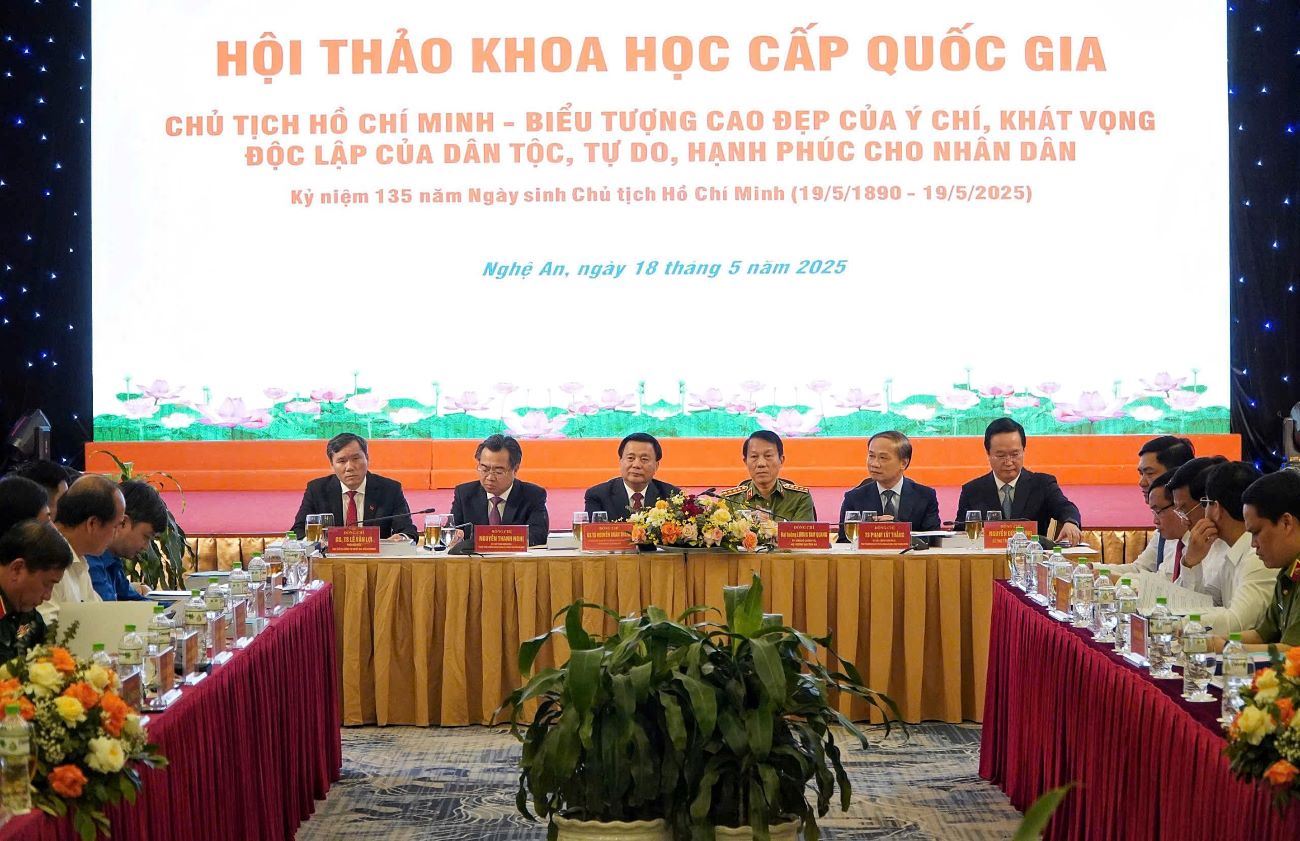 Bồi dưỡng và phát huy vai trò của thế hệ trẻ theo tư tưởng Hồ Chí Minh