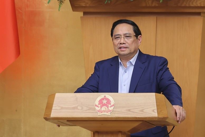Thủ tướng: Giải quyết dứt điểm chế độ, chính sách cho cán bộ nghỉ việc