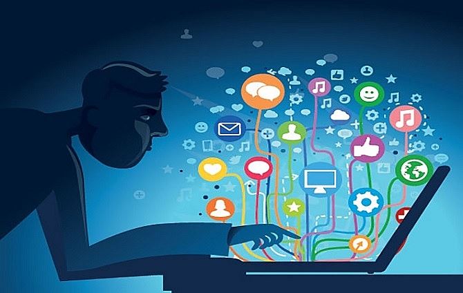 Người trẻ nghiện mạng xã hội