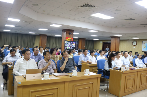Quán triệt và triển khai thực hiện Nghị quyết Hội nghị lần thứ tư Ban Chấp hành Trung ương Đảng khóa XIV
