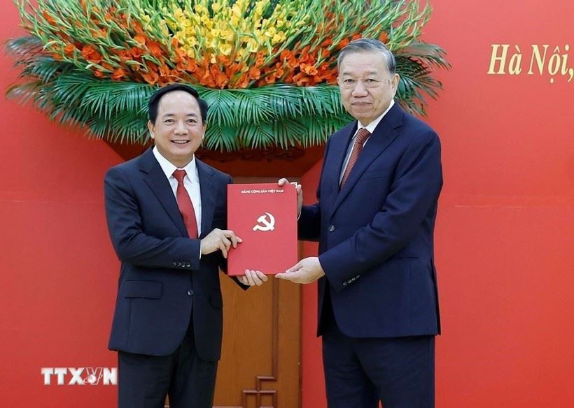 Ông Trịnh Văn Quyết làm Trưởng Ban Tuyên giáo và Dân vận Trung ương