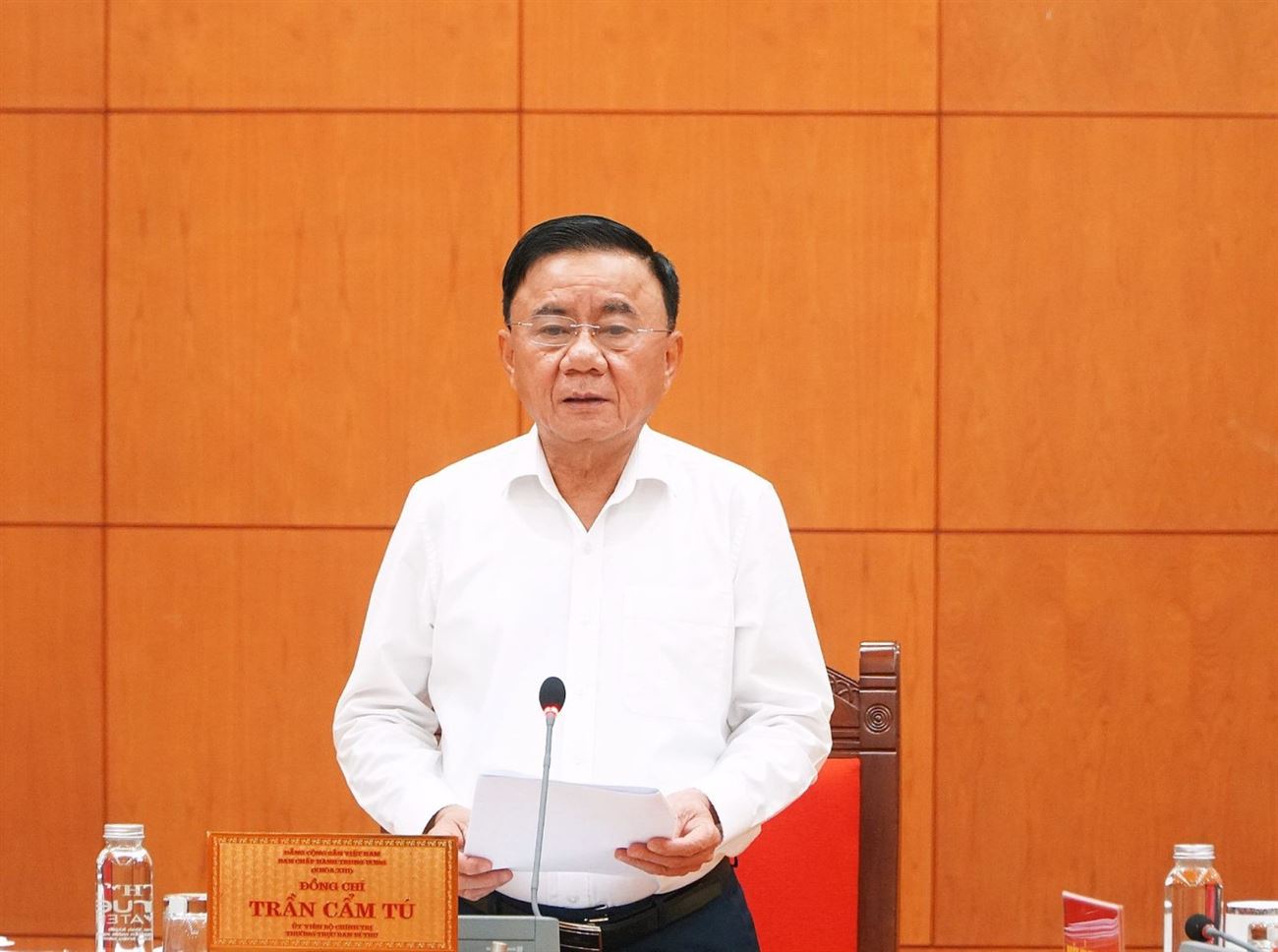 Kết luận mới của Bộ Chính trị về đánh giá cán bộ lãnh đạo, quản lý trong hệ thống chính trị