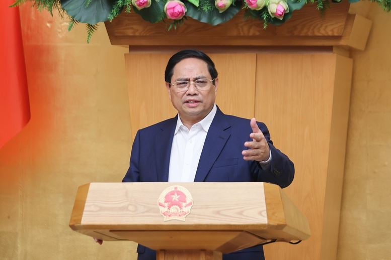 Thủ tướng: Làm ngày làm đêm, làm thêm ngày nghỉ để hoàn thành công việc