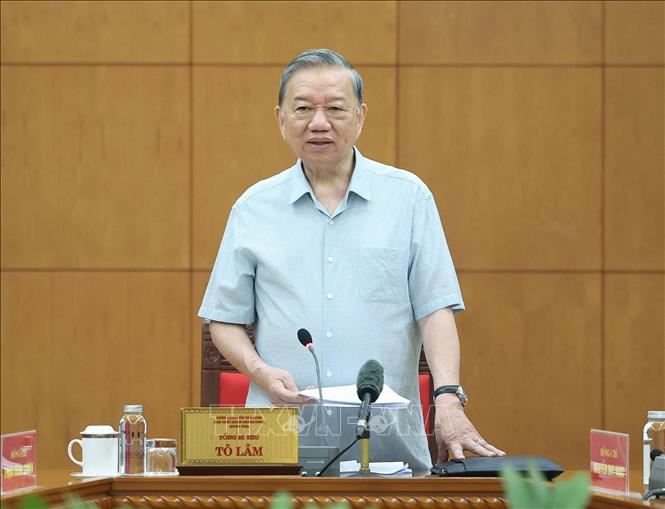 Tổng Bí thư Tô Lâm: Tháo gỡ vướng mắc phát sinh, đảm bảo tính thống nhất, đồng bộ của hệ thống pháp luật