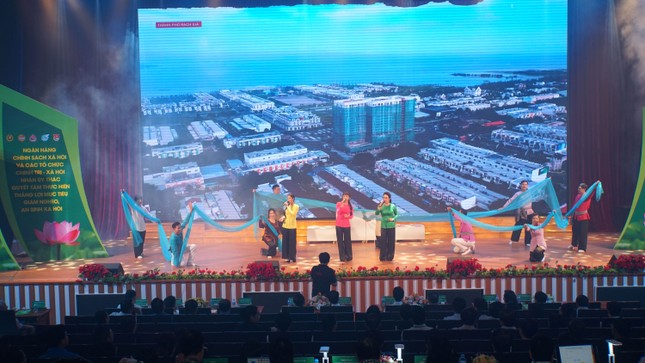 Thi tài năng văn nghệ Ngân hàng Chính sách Xã hội vùng ĐBSCL ảnh 9