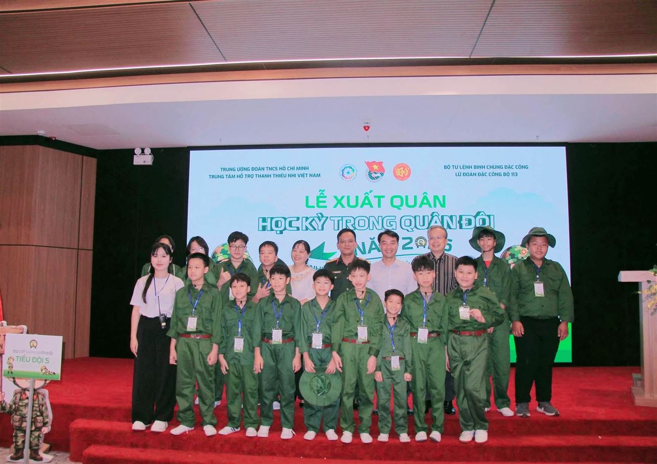 Tổ chức "Học kỳ trong quân đội" tại một trong các đơn vị đặc công tinh nhuệ nhất