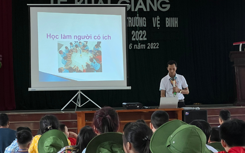 Chương trình học kỳ trong quân đội: Hãy giúp con trở thành người có ích