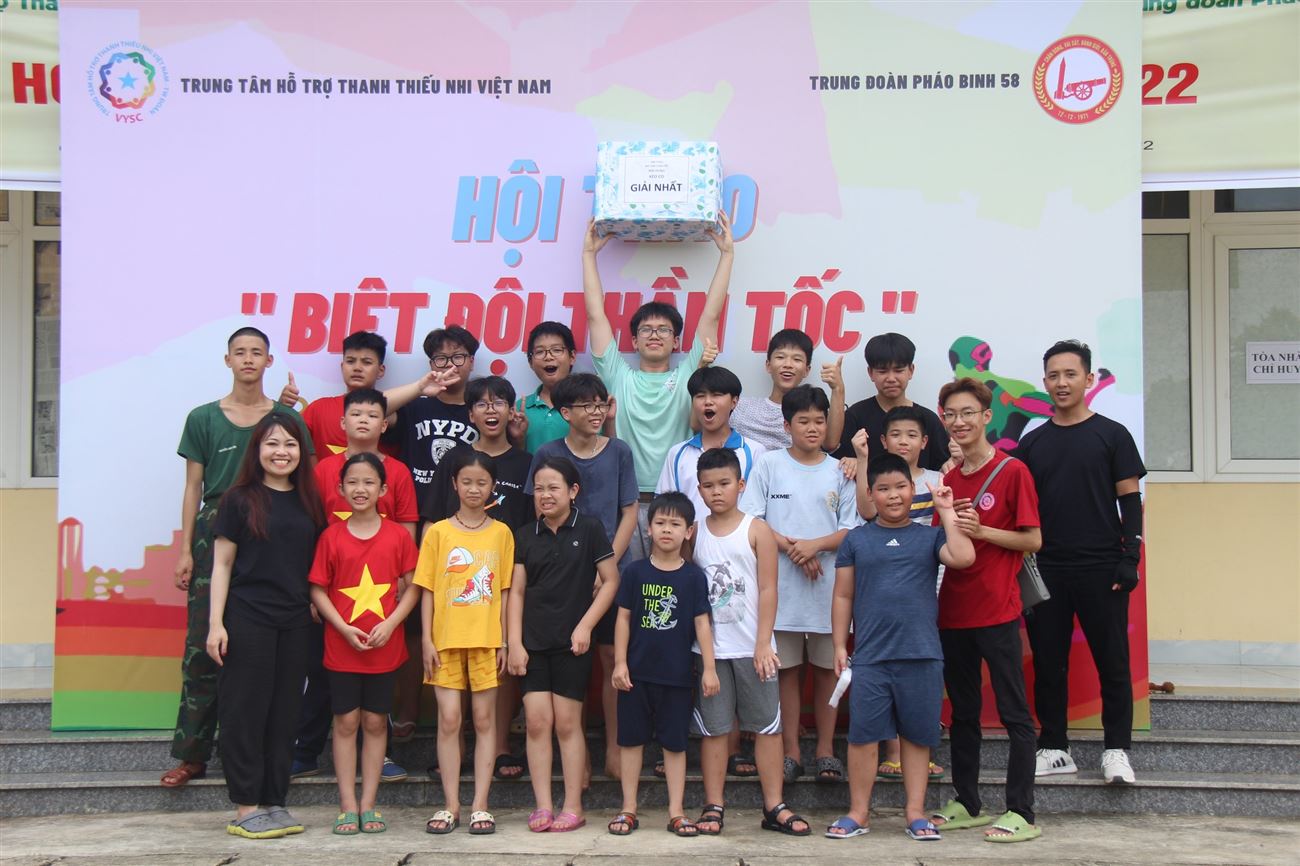 Hãy rèn cho trẻ thói quen tập thể dục thể thao mỗi ngày.