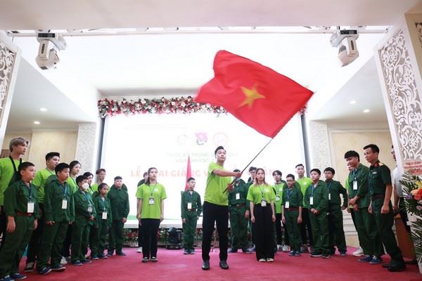 Khai mạc chương trình Học kỳ quân đội - Những bước chân phù Đổng