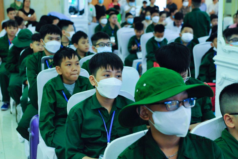 Khai giảng ‘Học kỳ trong Quân đội 2022 – Những bước chân Phù Đổng’ ảnh 1