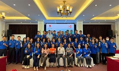 Khai mạc khóa tập huấn thí điểm Cẩm nang hướng dẫn đối thoại thanh niên 